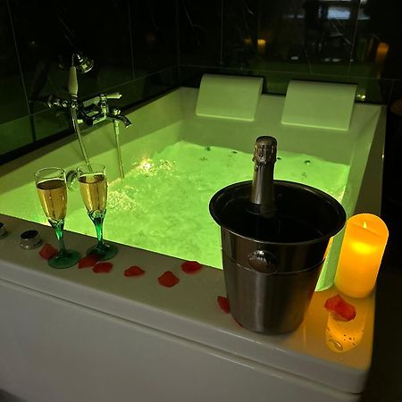Appartement Cosy Hyper Centre Châteauroux 外观 照片